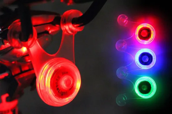 Taillight Frog Night Light Wind Turbine Storm Flashing Safety Warning Light Small Pendant Lamp Silicone Bicycle Saddle Bl18322 
