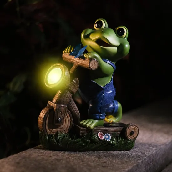 BSCI Factory Polyresin Frog Solar Light Outdoor Garden Decoration 