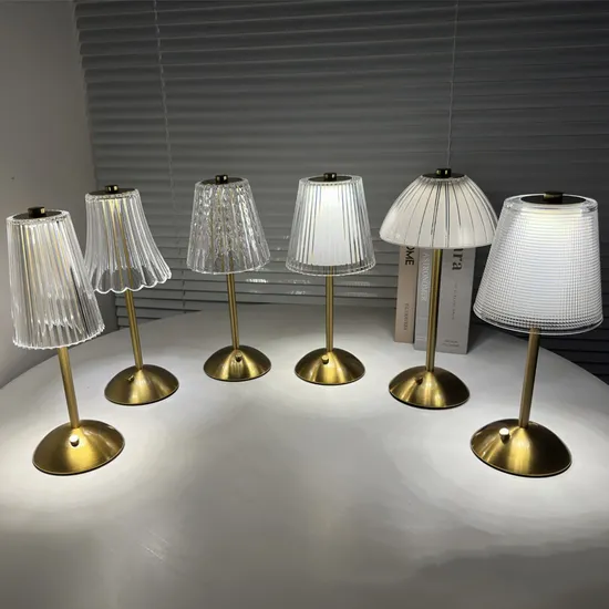 LED Modern European Romantic 3 Colors Touch Dimming Desk Light Cordless Rechargeable Hotel Restaurant Decor Night Lighting Acrylic Gold Metal Table Lamp for Bar 